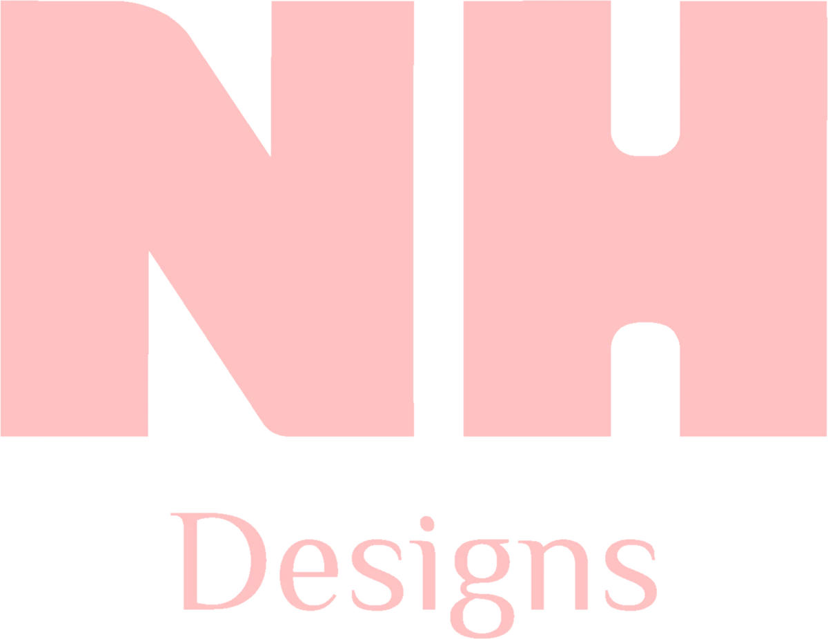 شعار NH Designs الكامل بالوردي الفاتح
